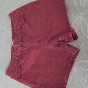 Universal Thread Brick Red Denim Shorts!